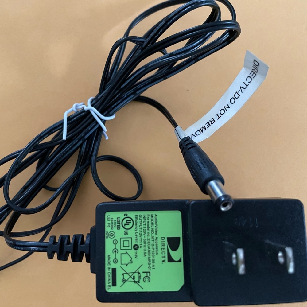 Directv MT12-P120100-A1 AC DC Power Supply Adapter Output 12Vdc 1A Adaptor.